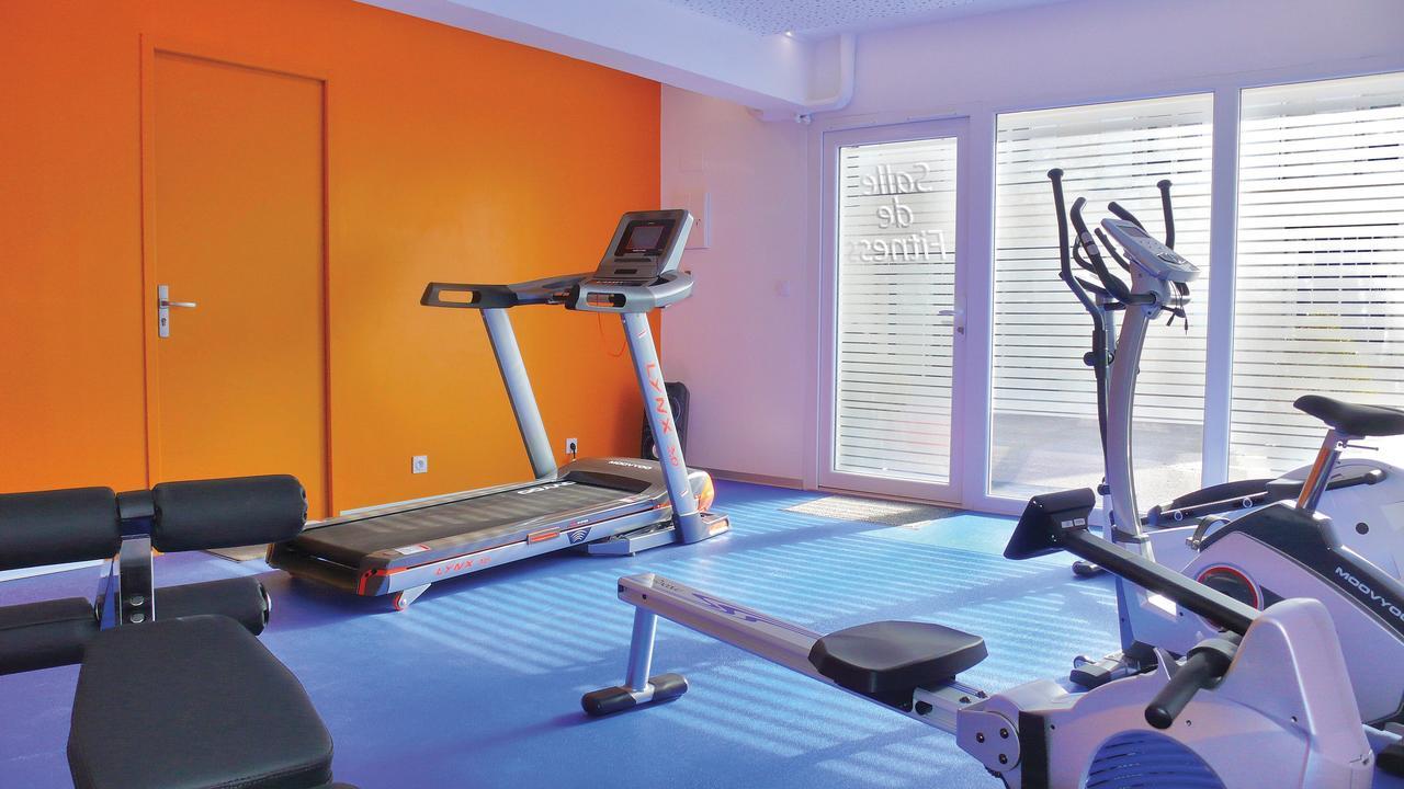 Logis Hotel Restaurant Spa Beau Site ليوكسيل لو بينز المظهر الخارجي الصورة