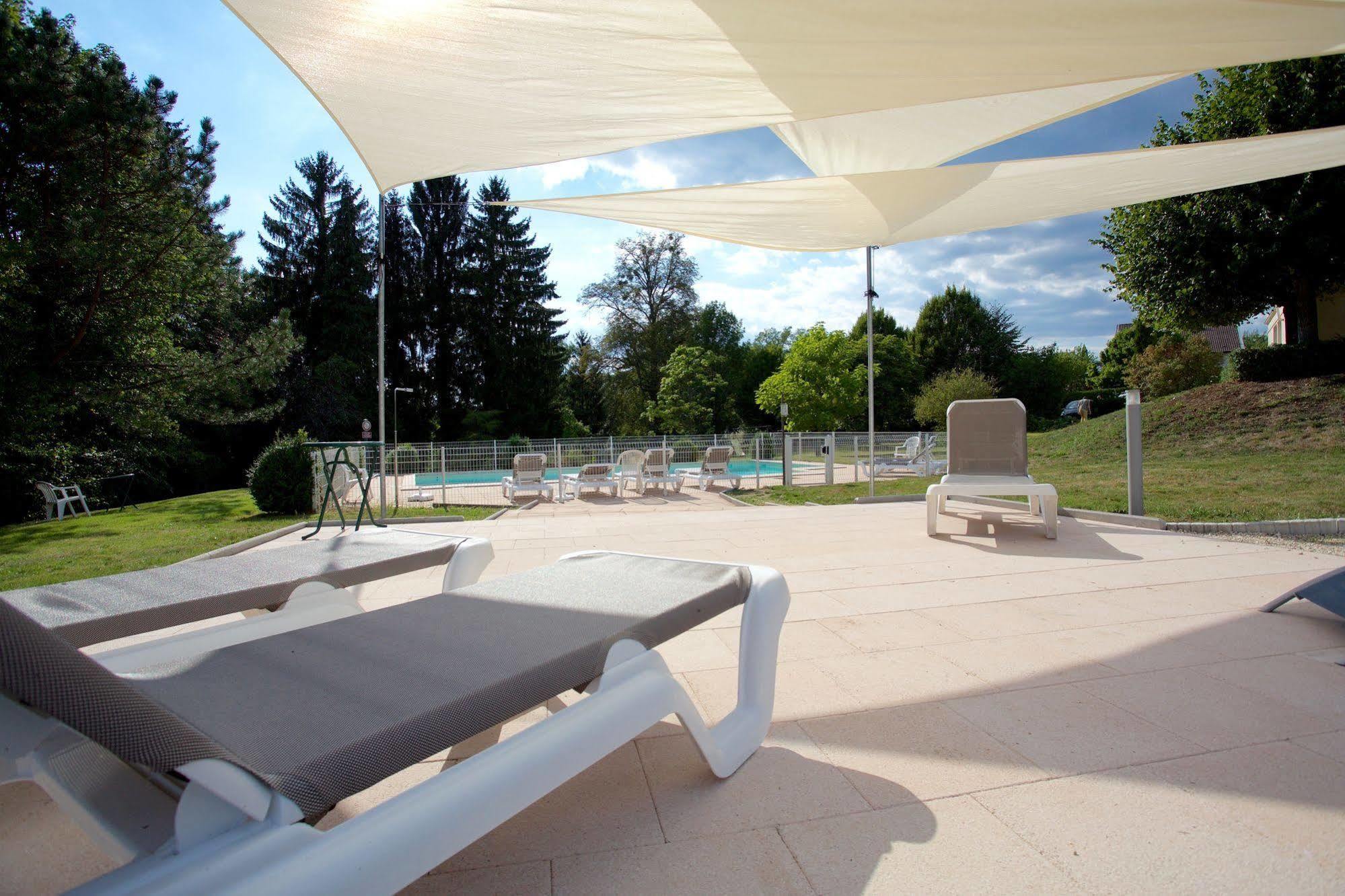 Logis Hotel Restaurant Spa Beau Site ليوكسيل لو بينز المظهر الخارجي الصورة